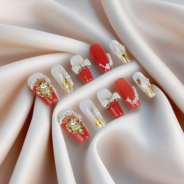 Luxury Press On Nails – Glamorous, Sparkly & Elegant Styles - 图片 3