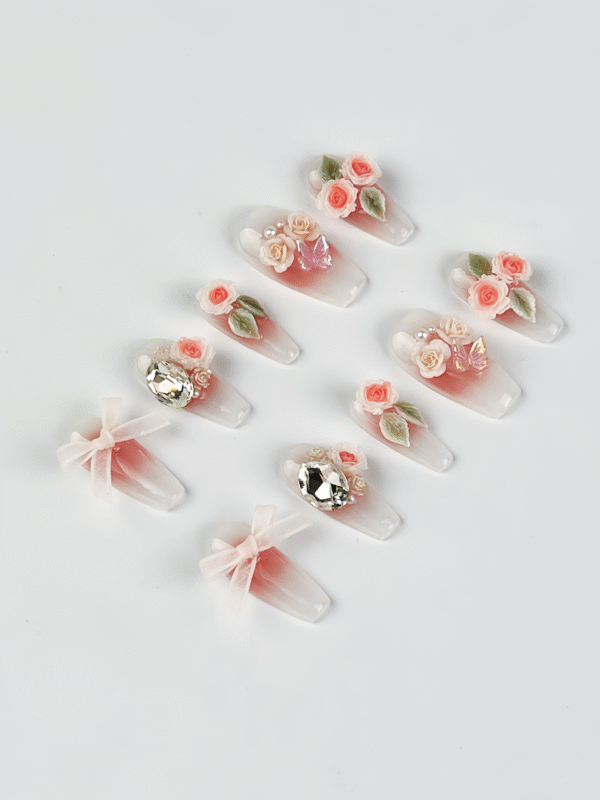 NAILS - 图片 3